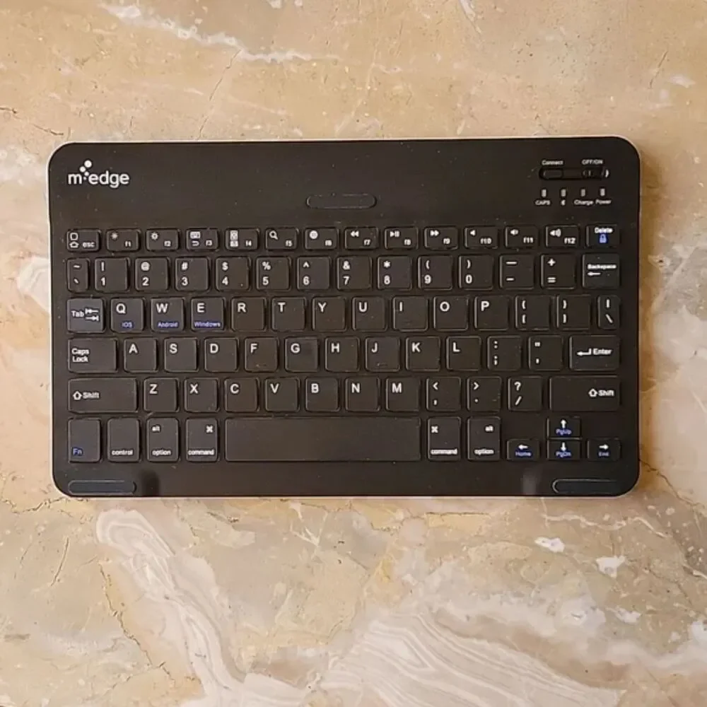 Unbranded edge wireless